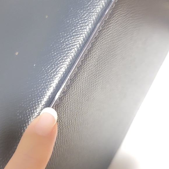 Michael Kors midnight blue Maddie tote size medium. - Picture 10 of 11